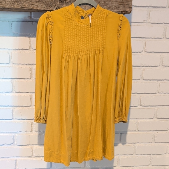 Free People Pintuck Tunic Linen Top Mustard - Picture 2 of 8